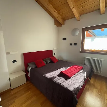 Aidi E Tilde Mountain View Apartment, Fiordalpe Valdidentro アパート